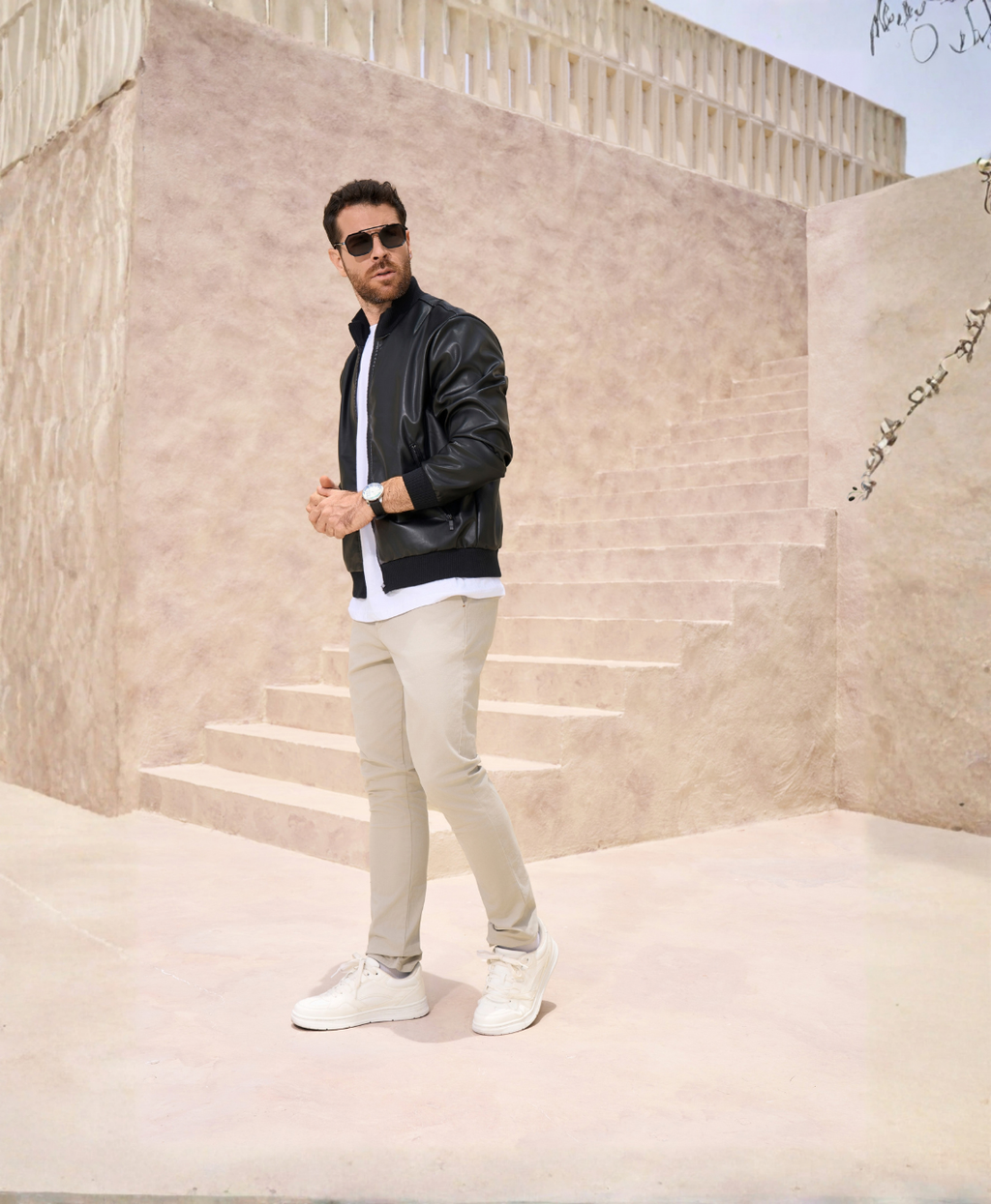 Chaqueta Hombre Negro en Cuero / rib M-860